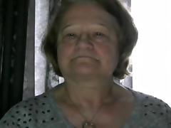 Amateur Granny shows her tits