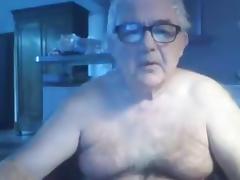 grandpa show his body