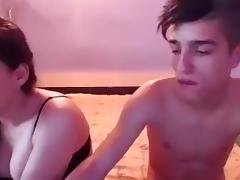 jenyandmike amateur record on 05/18/15 13:00 from Chaturbate