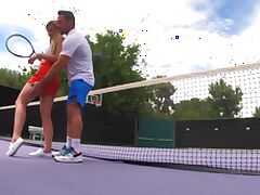 Informal tennis lessons end in forbidden outdoor fuck for Serena Avery