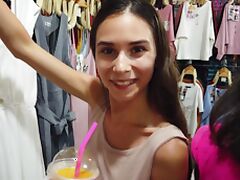Video of amateur Lona Mia going shopping with her boyfriend