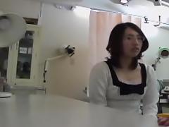 Japanese bitch went on a pussy exam that went wrong